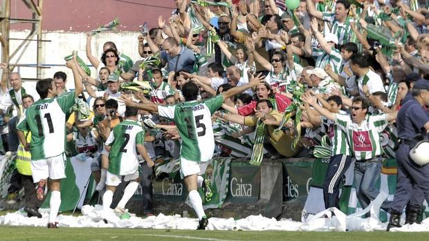 Dani celebra el gol del ascenso en Huesca