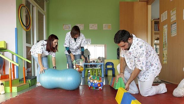 Los impagos de la Junta ponen contra las cuerdas a los Centros de Atención Temprana