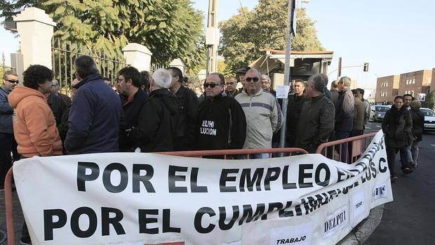 Una reciente protesta laboral a las puertas del Parlamento andaluz