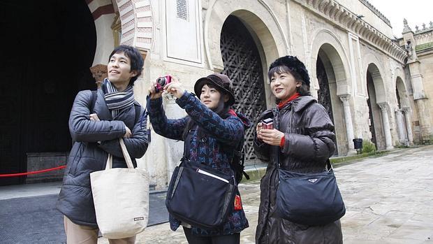 Los visitantes de la Mezquita-Catedral superan ya los de 2014