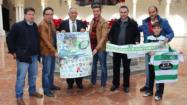 Presentación del torneo con las autoridades públicas