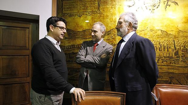 El embajador, entre Pedro García y Fernández de Mesa