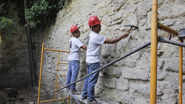 Trabajos en el Palacio de Congresos de la calle Torrijos