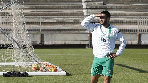 Florin Andone mira el horizonte en la Ciudad Deportiva