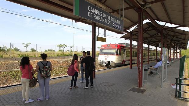 Apeadero del tren de Rabanales