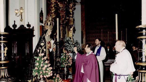 Momento de la bendición en 1991