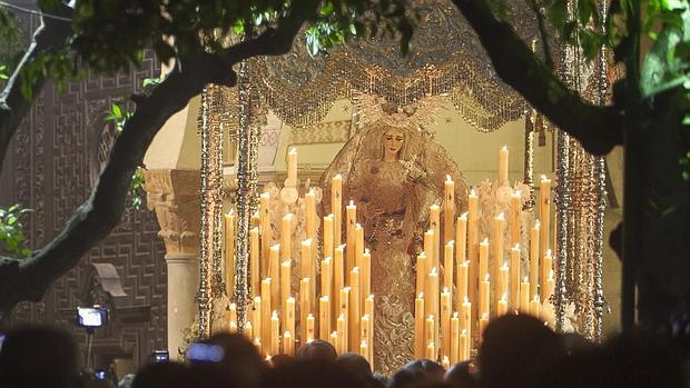 Virgen de la Paz un Miércoles Santo