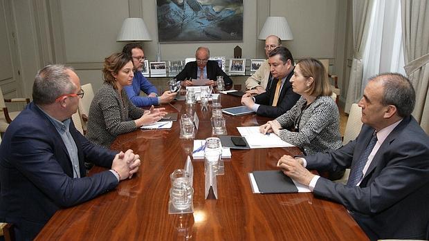 La alcaldesa de Córdoba y la ministra de Fomento este jueves en Madrid