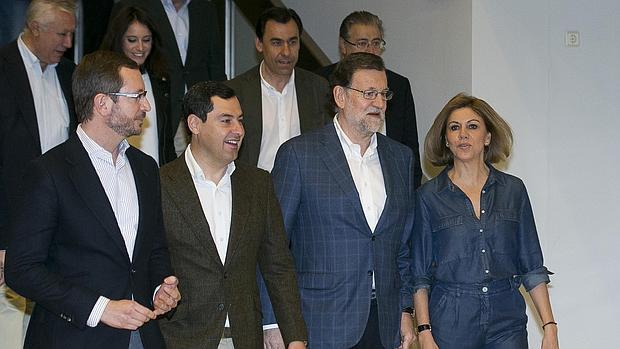 Javier Maroto, Juan Manuel Moreno Bonilla, Mariano Rajoy y Maria Dolores Cospedal