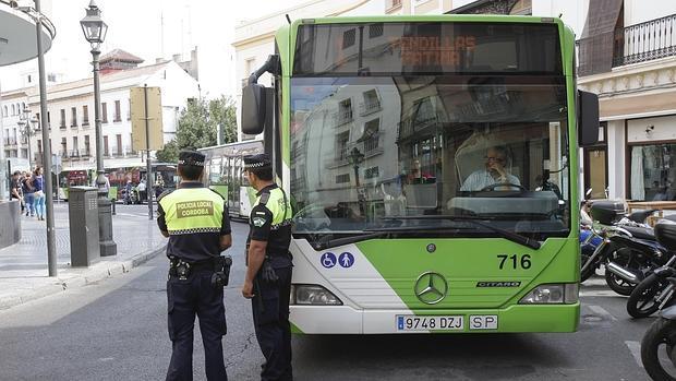 Autobús de Aucorsa