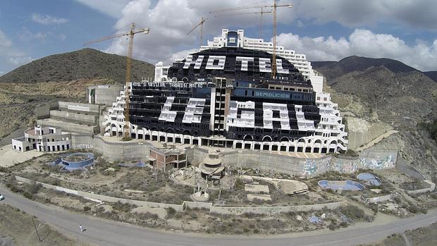 Hotel El Algarrobico en Almería