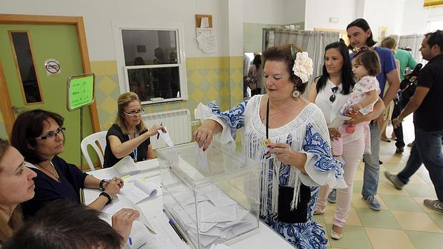 Mesa electoral el pasado mayo en Córdoba