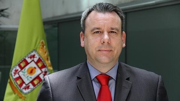 El responsable de Deportes y Administración Electrónica de la Diputación de Granada, Mariano Lorente