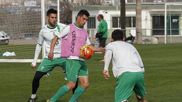 Carlos Caballero, centrocampista del Córdoba CF