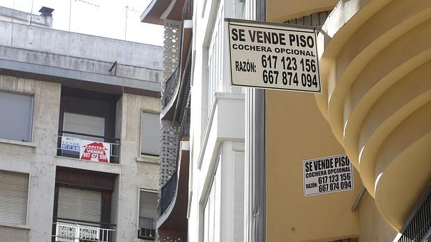 Varios pisos en venta en la capital