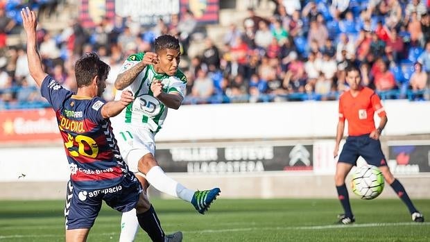 El Córdoba se desmorona ante el Llagostera (1-0)