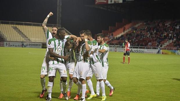 Celebración de uno de los goles frente al Mirandés