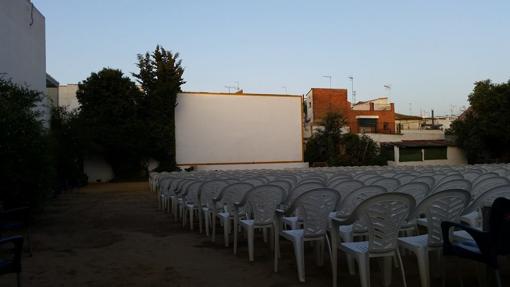 El cine de verano de Delicias, en la calle De los Frailes