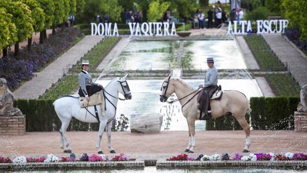 Presentación en el Alcázar del II Salón Internacinoal del Caballo y el Campo