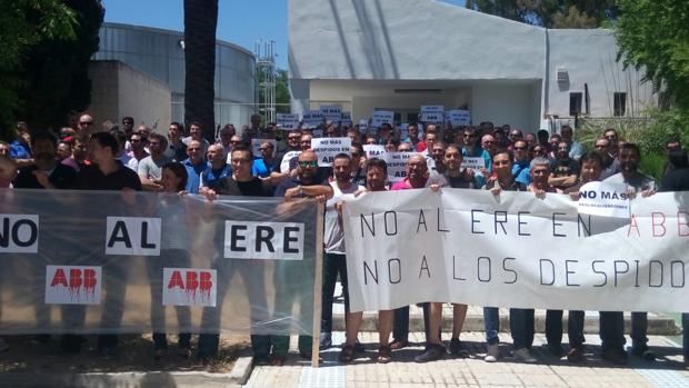 El ERE de ABB afecta a seis trabajadores del centro de Córdoba