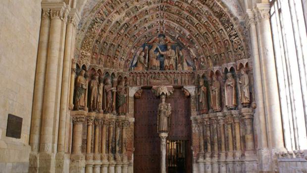 La archicofradía del Carmen organiza un viaje a «Las Edades del Hombre»