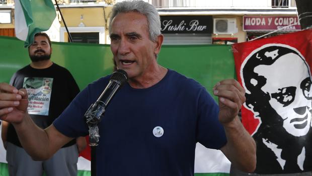 Diego Cañamero y Óscar Reina, en el homenaje a Blas Infante en que han pedido la independencia de catalanes y vascos