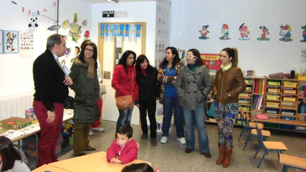 La Junta deja al colegio Cristóbal Luque sin una línea de Infantil, pese a las quejas de los padres