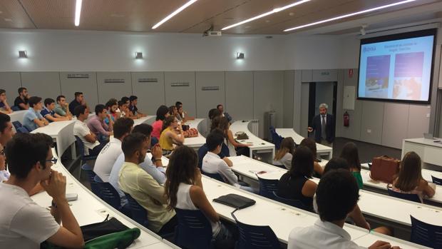 La Universidad Loyola abre el curso con 800 estudiantes en su campus de Córdoba