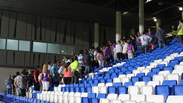 Aficionados del Real Jaén, en el partido ante el Córdoba B en Lucena