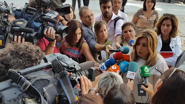 Susana Díaz, este miércoles en la residencia para mayores Fundomar Bermejales