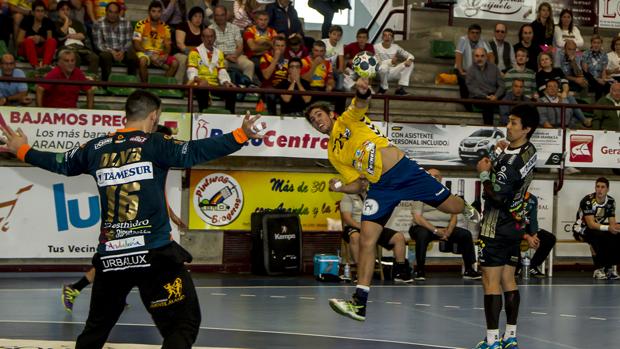 El Ángel Ximénez Avia, en el partido ante el Villa de Aranda