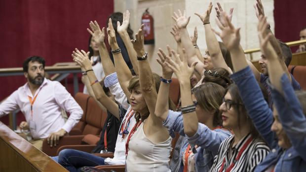 Colectivos Lgtbi saludan el inicio de la tramitación de la Ley en el Parlamento