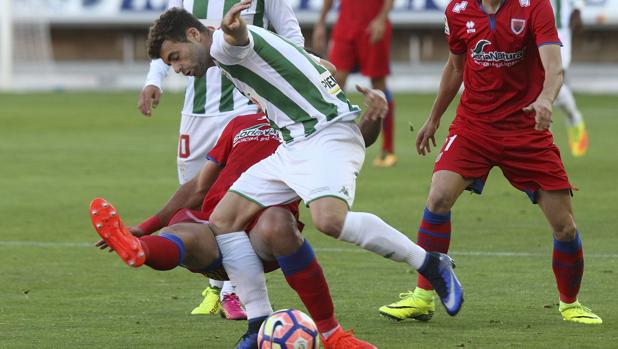 Rodri, en un instante del Numancia-Córdoba CF de esta tarde