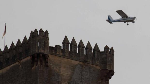 Una de las torres del castillo