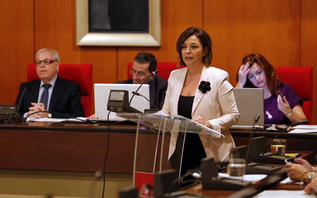 La alcaldesa, Isabel Ambrosio, durante el Debate sobre el Estado de la Ciudad en octubre