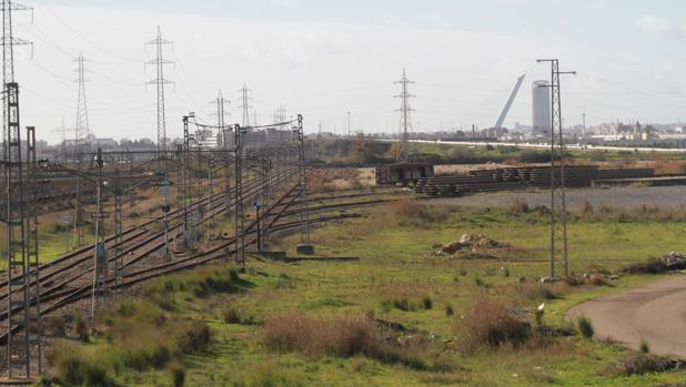 Las líneas ferroviarias objeto de la polémica en Majarabique