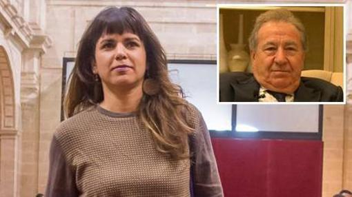 El empresario que intentó besar a Teresa Rodríguez dice que hizo la broma «porque ella es de Cádiz»