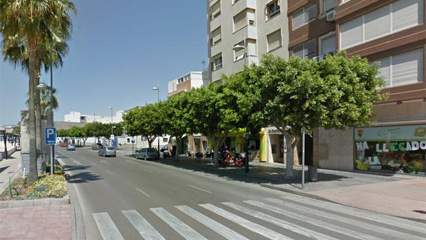 El accidente que ha costado la vida a una mujer de 36 años ha ocurrido en la calle Federico Lorca de Almería