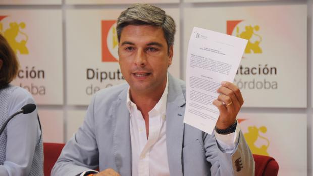 Andrés Lorite en una rueda de prensa en la Diputación