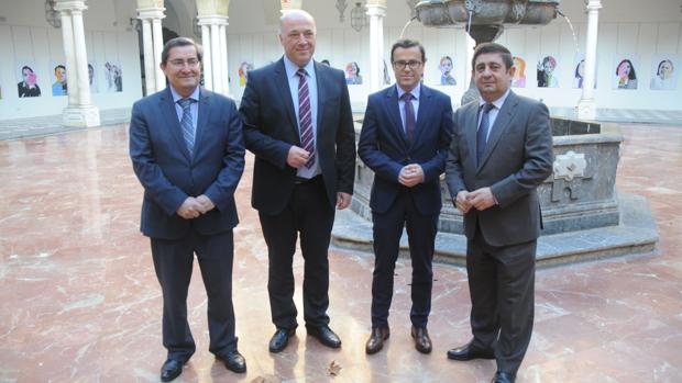 El presidente de la Diputación de Córdoba junto a sus homólogos de Jaén, Badajoz y Granada