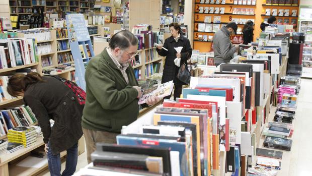 Libreros cordobeses avisan de ofertas de libros «con precio récord» son ilegales y engañosas