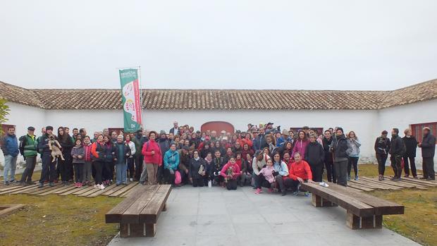 Los participantes en la ruta «Campiña y Aceñas del Guadalquivir»