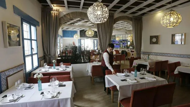 Interior de Restaurante Macsura, una satisfactoria novedad en el panorama gastronómico de la Ribera