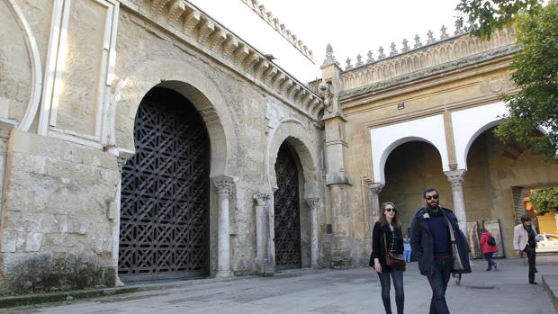 La segunda puerta de la Catedral, un bucle sin final