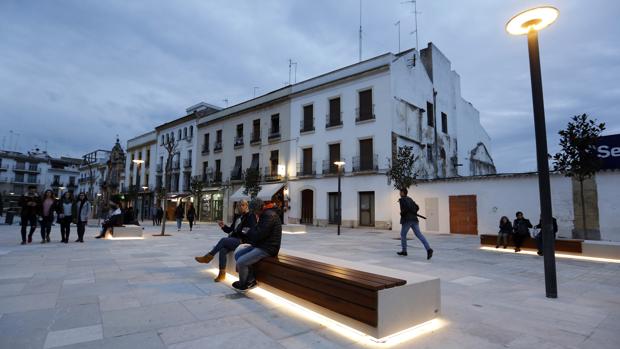 La calle Capitulares tras la remodelación