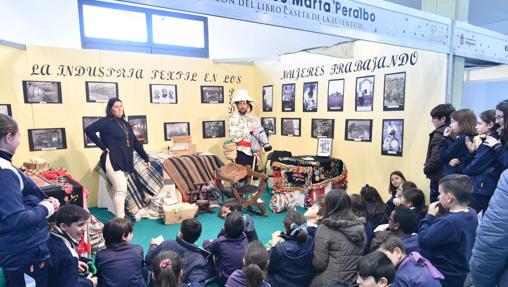 Una de las actividades dirigidas a los más pequeños en el Salón del Libro de Pozoblanco