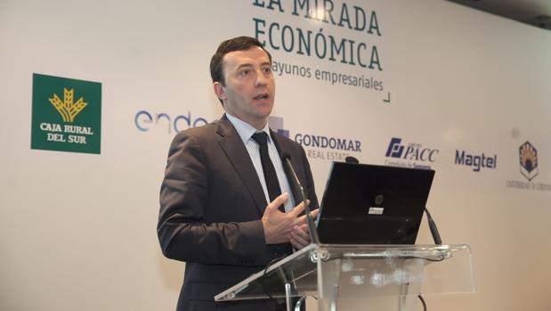 El viceconsejero de Agricultura, Ricardo Domínguez, hoy durante su participación en el foro de ABC Córdoba