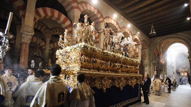 El Resucitado en el interior de la Mezquita-Catedral