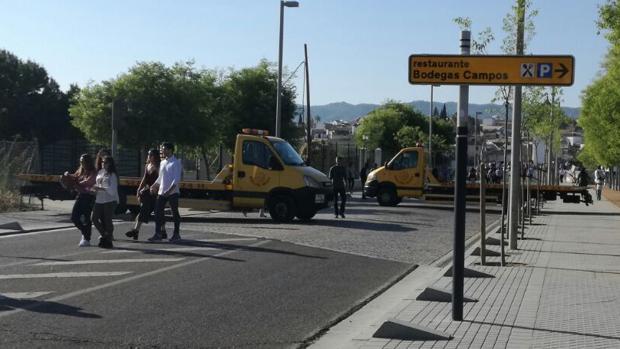 La Policía bloquea varias zonas con vehículos para evitar ataques como el de Estocolmo