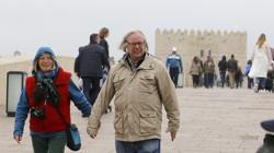 Turistas en el Puente Romano